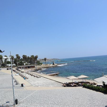 777 Beach Guesthouse Paphos Quarto foto